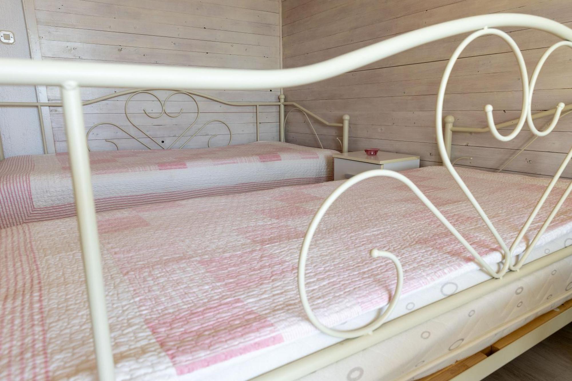 Apartmani Trlaja ヴォディツェ エクステリア 写真